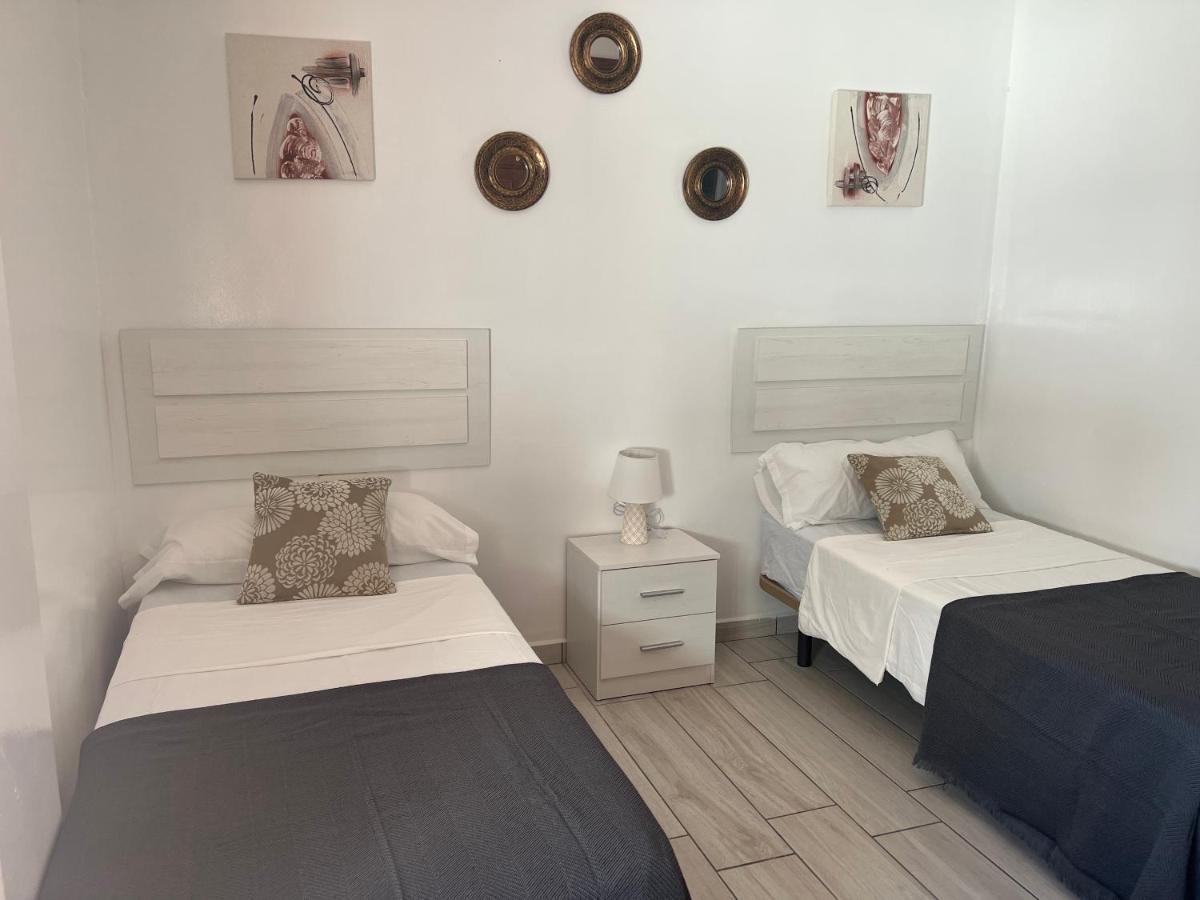 Mi Casa Apartment คอร์ราเลโฮ ภายนอก รูปภาพ